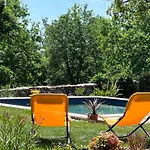 La Vayssade - De Charme - 6 Pers - Piscine Jacuzzi & Truffes Ferienhaus Lalbenque