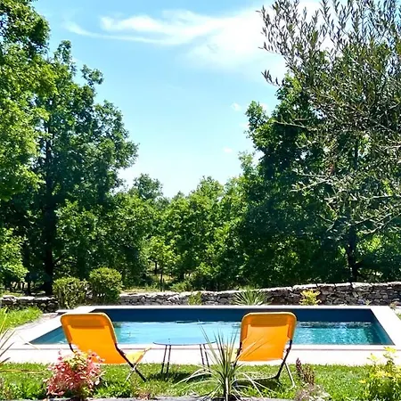 La Vayssade - De Charme - 6 Pers - Piscine Jacuzzi & Truffes *