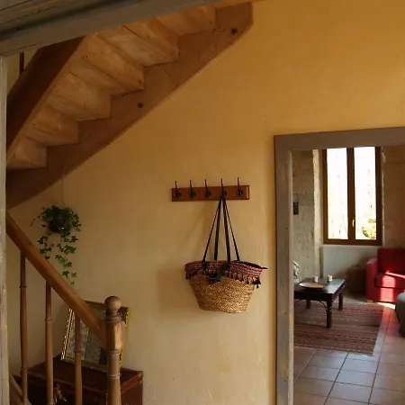 La Vayssade - De Charme - 6 Pers - Piscine Jacuzzi & Truffes Hébergement de vacances Lalbenque
