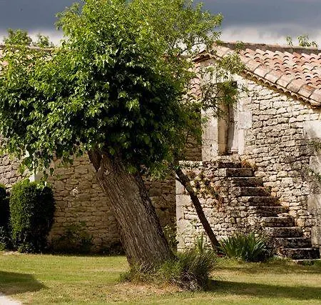 La Vayssade - De Charme - 6 Pers - Piscine Jacuzzi & Truffes Hébergement de vacances Lalbenque