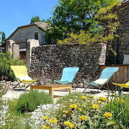 La Vayssade - De Charme - 6 Pers - Piscine Jacuzzi & Truffes Hébergement de vacances Lalbenque